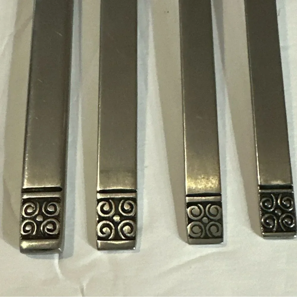 VTG Ecko Eterna Gemini Stainless Steel Flatware 4 Pc Set 1 Knife 2‎ Fork 1 Spoon